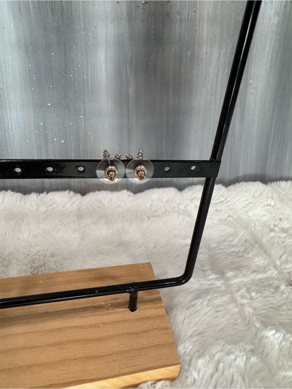 Kate Spade Magic Rabbit Studs - Picture 6 of 6